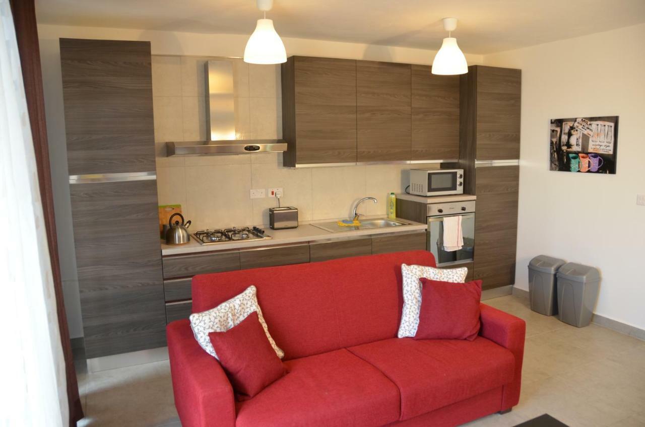 Pilgrim'S Rest Apartments Gzira Extérieur photo