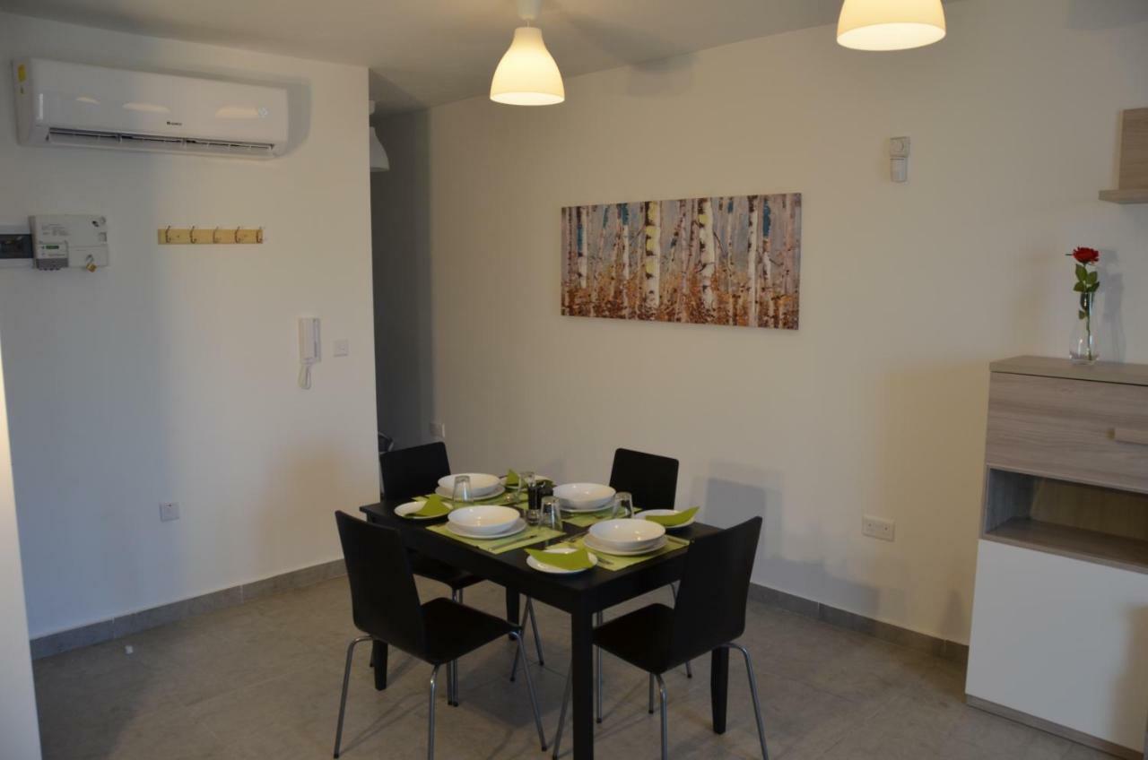 Pilgrim'S Rest Apartments Gzira Extérieur photo