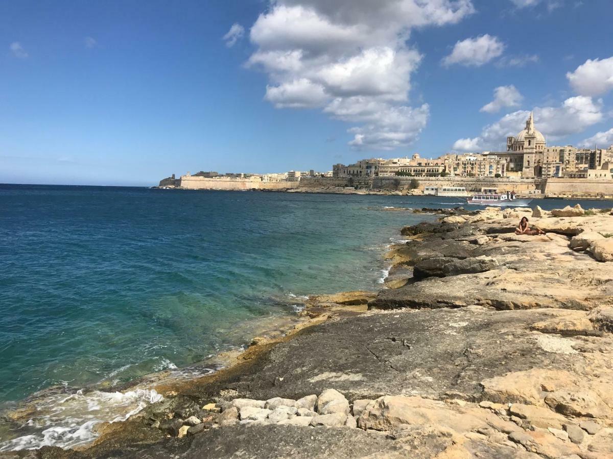Pilgrim'S Rest Apartments Gzira Extérieur photo