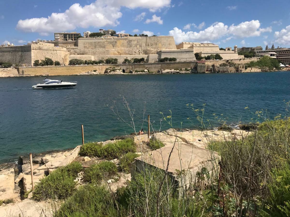 Pilgrim'S Rest Apartments Gzira Extérieur photo