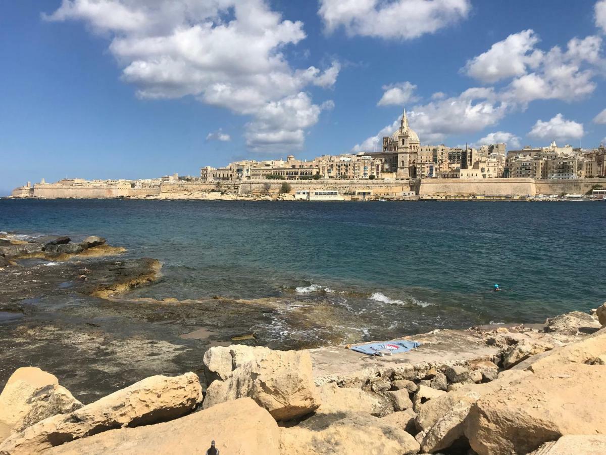 Pilgrim'S Rest Apartments Gzira Extérieur photo